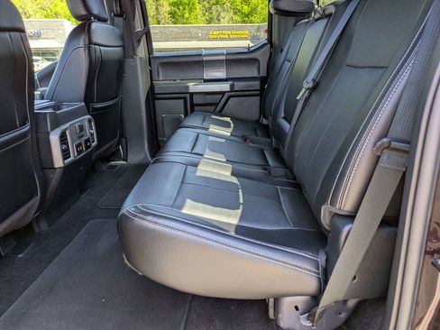 Used 2018 Ford F150 Lariat w/ Equipment Group 502A Luxury image 13