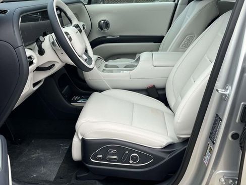 New 2026 Hyundai Palisade Calligraphy FWD image 10