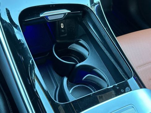 Used 2023 Mercedes-Benz GLC 300 4MATIC image 25