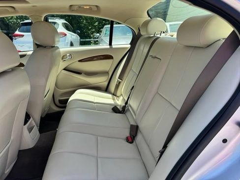 Used 2006 Jaguar S-TYPE 3.0 RWD image 23