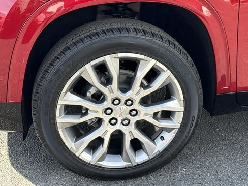 New 2026 GMC Acadia Denali w/ Super Cruise Package image 17