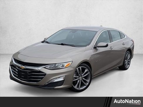 Used 2024 Chevrolet Malibu LT image 1