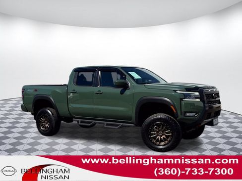 Used 2025 Nissan Frontier PRO-4X AWD/4WD image 1
