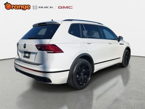 Used 2024 Volkswagen Tiguan SE R-Line image 4