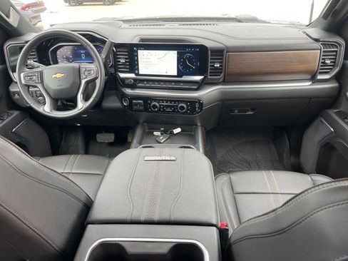 Used 2025 Chevrolet Silverado 2500 High Country w/ Technology Package image 54