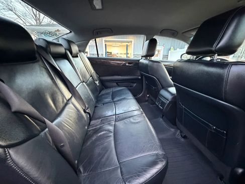 Used 2012 Toyota Avalon FWD image 16