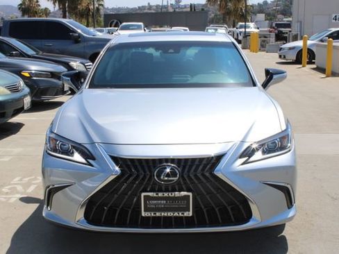 Certified 2023 Lexus ES 350 w/ Premium Package FWD image 2