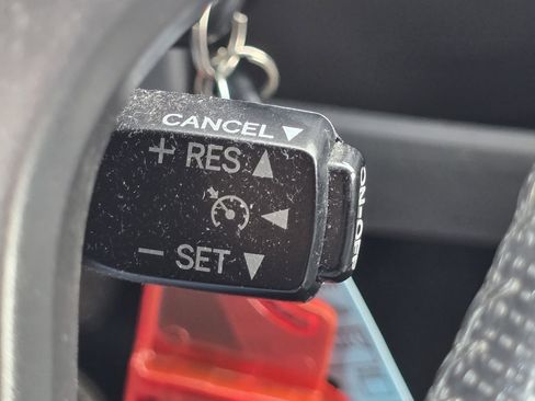 Used 2014 Toyota Tacoma 4x4 Double Cab w/ TRD Off-Road Package image 30