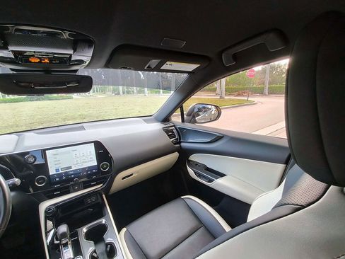 Used 2024 Lexus NX 250 250 Sport Utility 4D w/ Towing Package (2000 Lbs) image 25