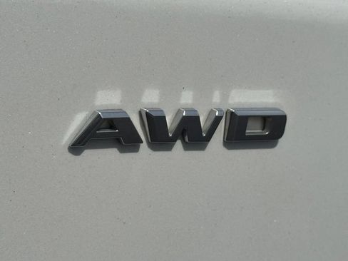 Certified 2022 Cadillac XT5 Premium Luxury AWD/4WD image 11