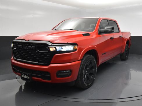 Used 2025 RAM 1500 Lone Star AWD/4WD image 2