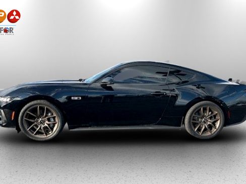 Used 2024 Ford Mustang GT Premium image 2