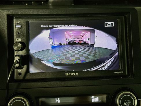 Used 2019 Honda Civic LX image 25