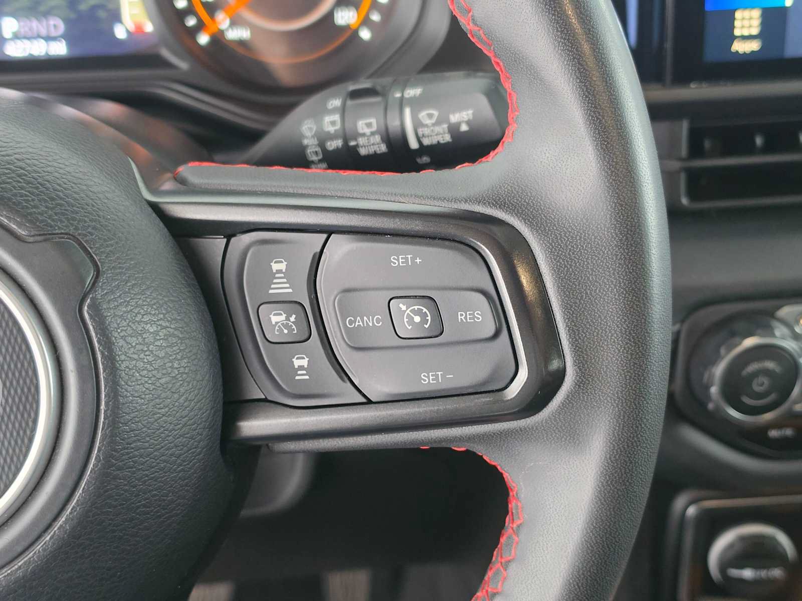 Used 2024 Jeep Wrangler Unlimited Rubicon AWD/4WD image 30