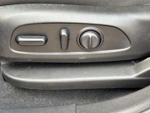 Used 2021 Chevrolet Blazer LT image 15