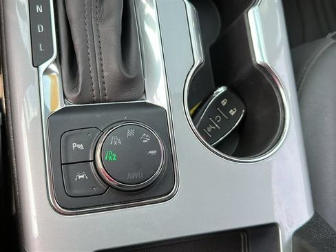 Used 2023 Chevrolet Blazer LT AWD/4WD image 23