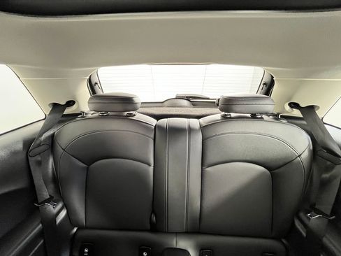 Used 2024 MINI Cooper SE image 12