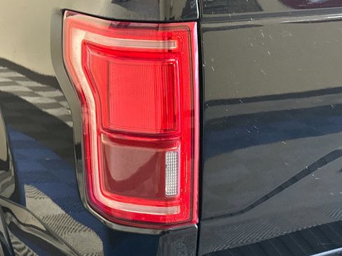 Used 2016 Ford F150 XLT image 43