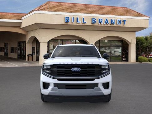 New 2025 Ford Expedition Max Platinum w/ Platinum Ultimate Package image 9