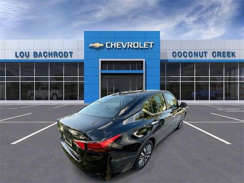 Used 2024 Nissan Altima 2.5 SV image 8