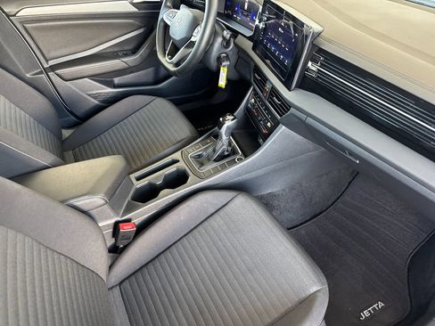 Used 2025 Volkswagen Jetta S image 15