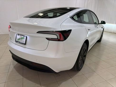Used 2025 Tesla Model 3 Long Range RWD image 5