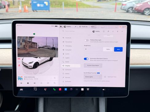 Used 2022 Tesla Model Y Long Range image 59