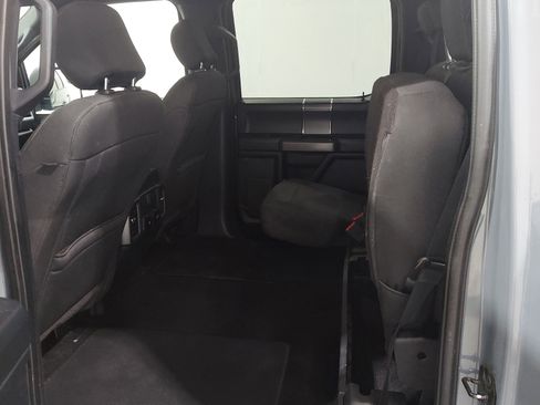 Used 2019 Ford F150 XLT w/ Equipment Group 302A Luxury AWD/4WD image 17