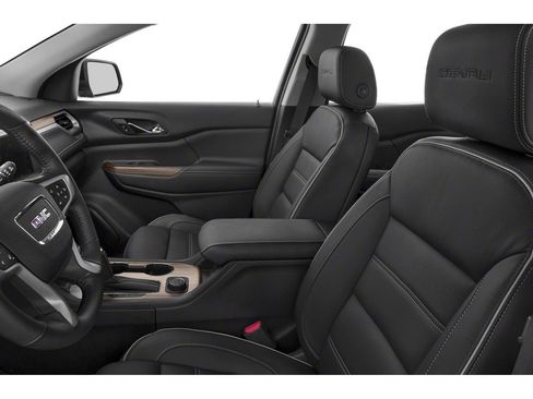 Used 2019 GMC Acadia Denali w/ Technology Package AWD/4WD image 6