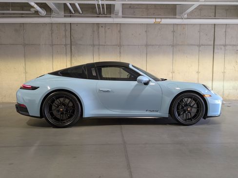 Certified 2022 Porsche 911 Targa 4 GTS image 8
