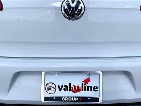 Used 2015 Volkswagen GTI S FWD image 10