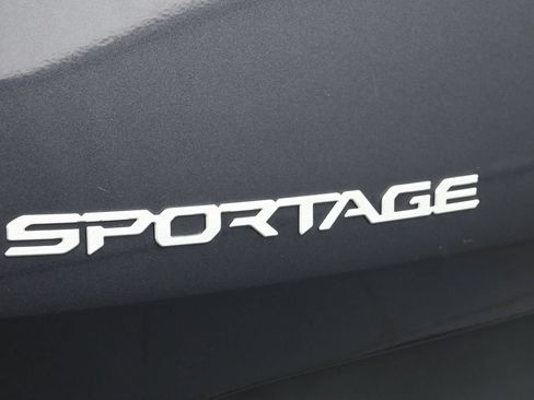 Used 2026 Kia Sportage LX FWD image 15