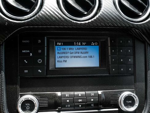 Used 2020 Ford Mustang Coupe RWD image 27