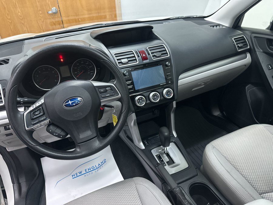 Used 2016 Subaru Forester 2.5i Premium w/ All-Weather Package AWD/4WD image 9
