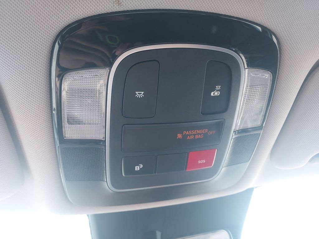 Used 2024 Hyundai Sonata SEL FWD image 16