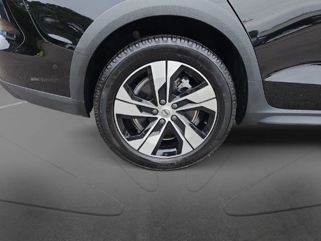 Used 2023 Volvo V60 B5 Cross Country Plus w/ Climate Package AWD/4WD image 29