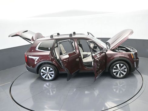 Used 2022 Kia Telluride EX w/ EX Premium Package image 73