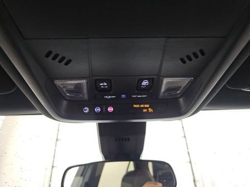Used 2024 Chevrolet Equinox RS AWD/4WD image 28