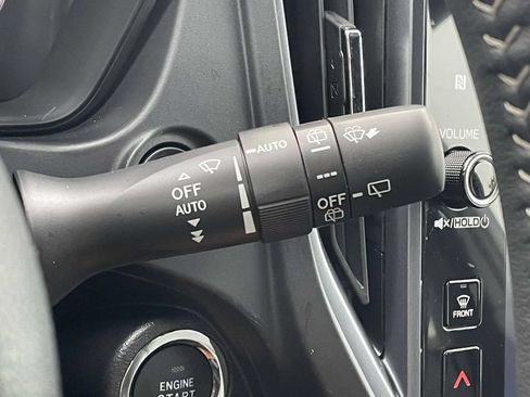 Used 2026 Subaru Forester Limited AWD/4WD image 13