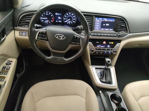 Used 2018 Hyundai Elantra Value Edition FWD image 22
