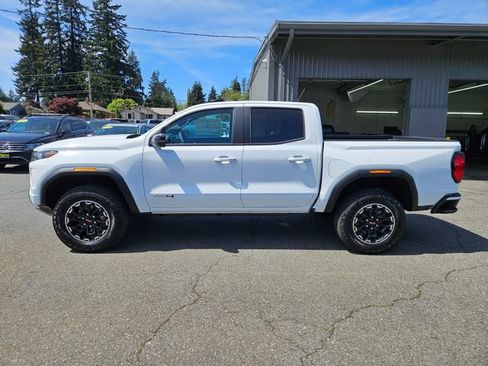 New 2026 GMC Canyon AT4 AWD/4WD image 8