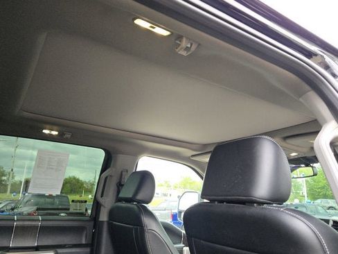 Used 2021 Ford F250 Lariat AWD/4WD image 9