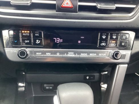 Certified 2024 Kia Seltos EX AWD/4WD image 23