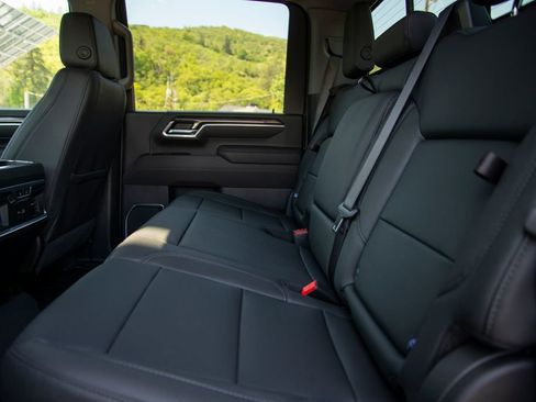 New 2026 Chevrolet Silverado 3500 LTZ w/ LTZ Plus Package AWD/4WD image 15