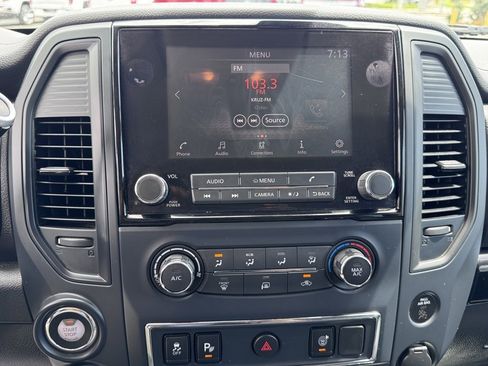 Used 2022 Nissan Titan SV image 25