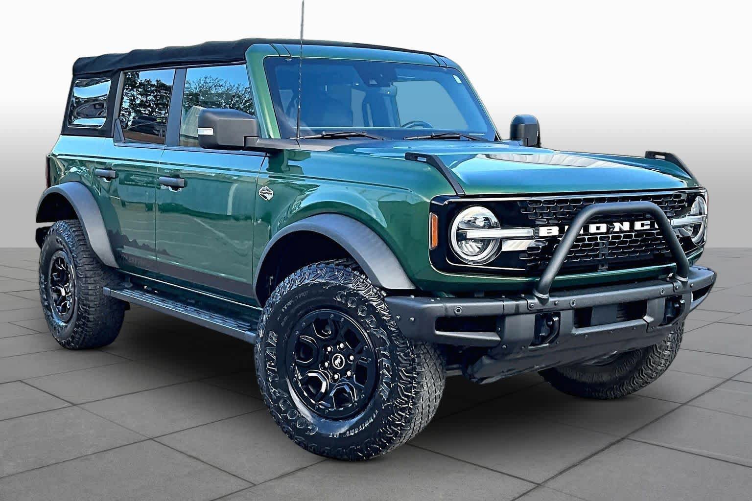 Certified 2022 Ford Bronco Wildtrak AWD/4WD image 2