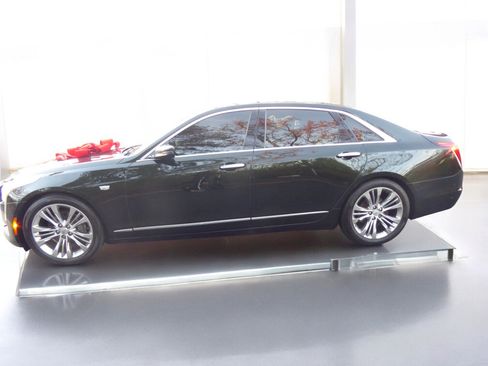 Used 2017 Cadillac CT6 Platinum image 7