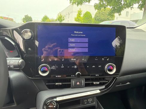 Certified 2026 Lexus NX 350 AWD w/ Accessory Package (2T) image 21