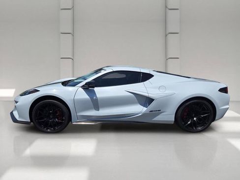 Used 2023 Chevrolet Corvette Z06 w/ Engine Appearance Package RWD image 4