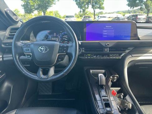 Certified 2024 Toyota Crown Platinum AWD/4WD image 17